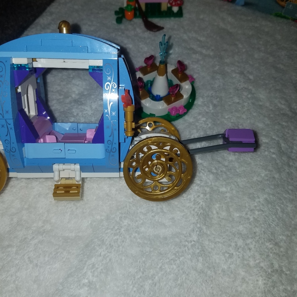 LEGO Disney Princess Set - Picture 8 of 13